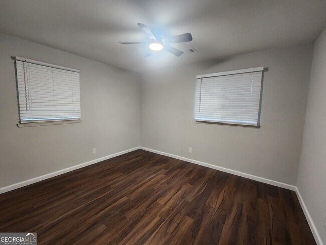Building Photo - 2939 Gleason Ave