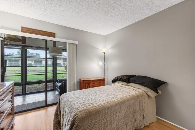 Building Photo - 15496 Lakes of Delray Blvd