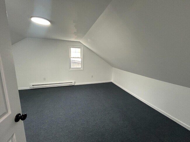 Building Photo - 222 W Patterson St