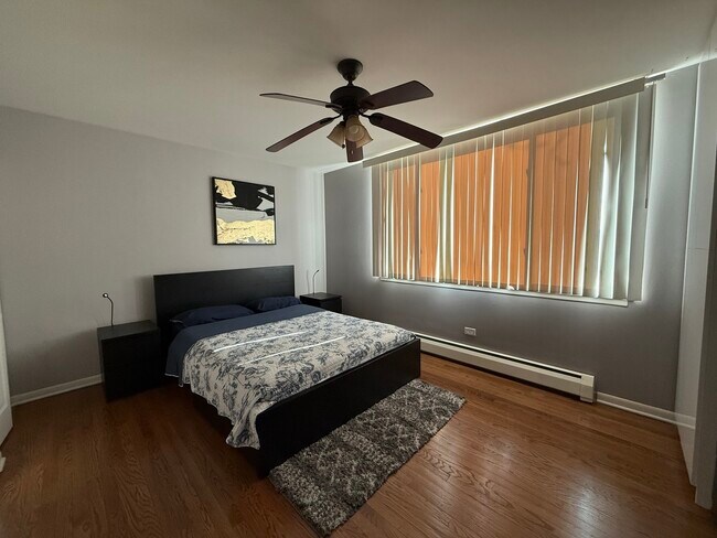 Building Photo - 1710 Dempster St