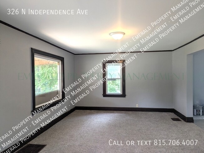 Building Photo - 326 N Independence Ave