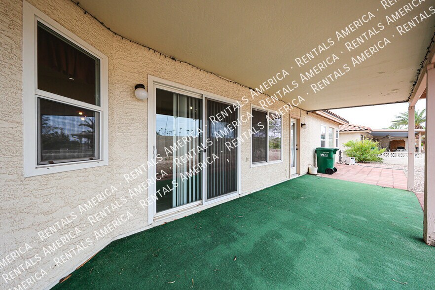 Building Photo - 2720 Leisure World
