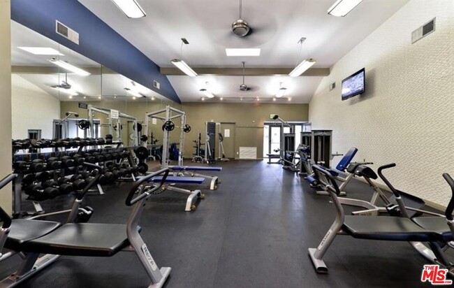 GYM - 5530 Owensmouth Ave