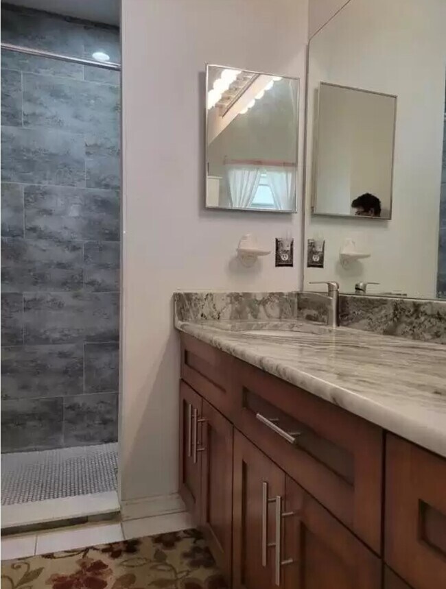 Building Photo - 1680 Cobble Ct