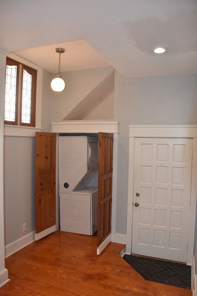 washer/dryer in unit - 2415 Saint Charles Ave