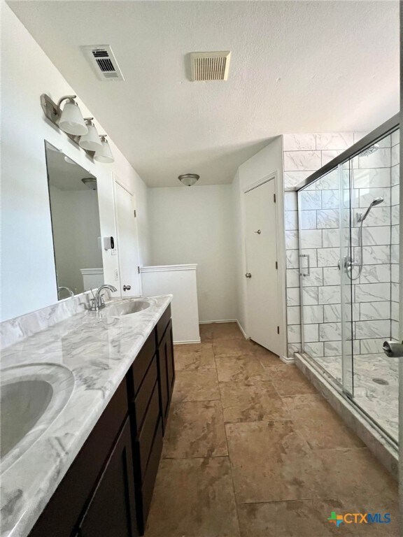 Building Photo - 2907 Wesley Dr