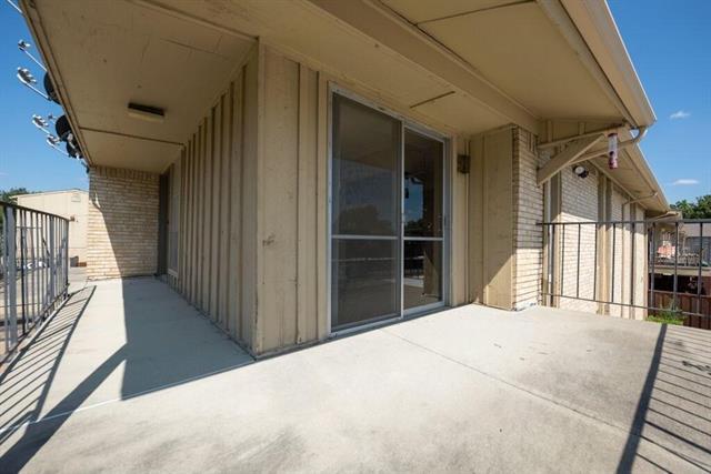 Building Photo - 4524 Amesbury Dr