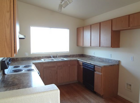 Building Photo - 6094 N April Dr