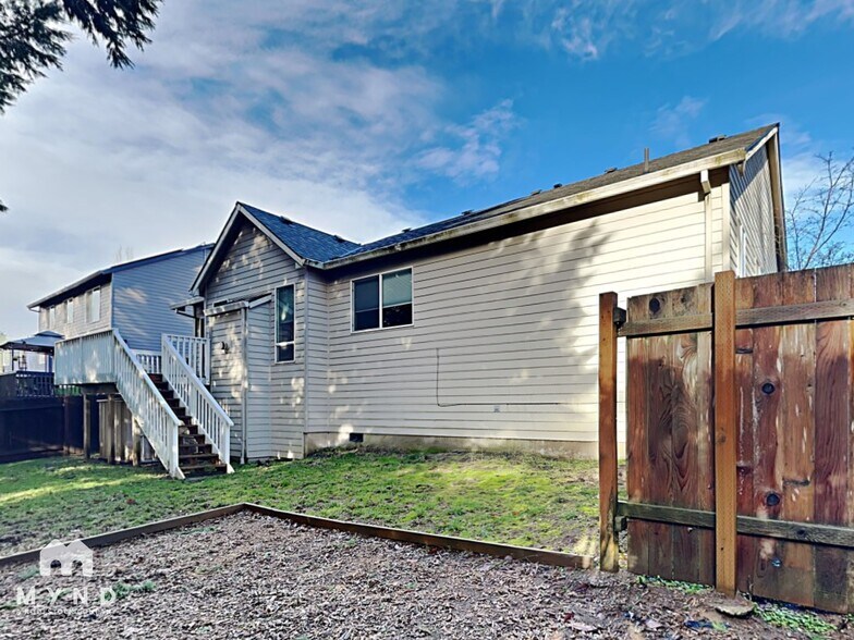 Building Photo - 15308 SW Highpoint Dr