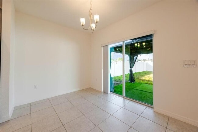 Building Photo - 900 Boca Vista Ct