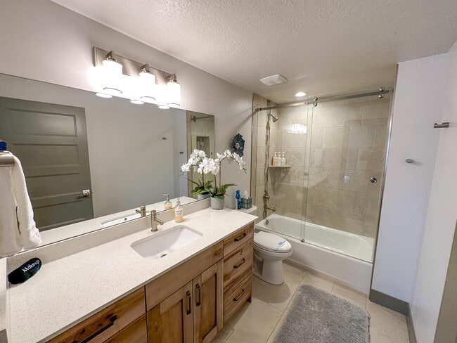 Building Photo - 4859 Bailey Ln