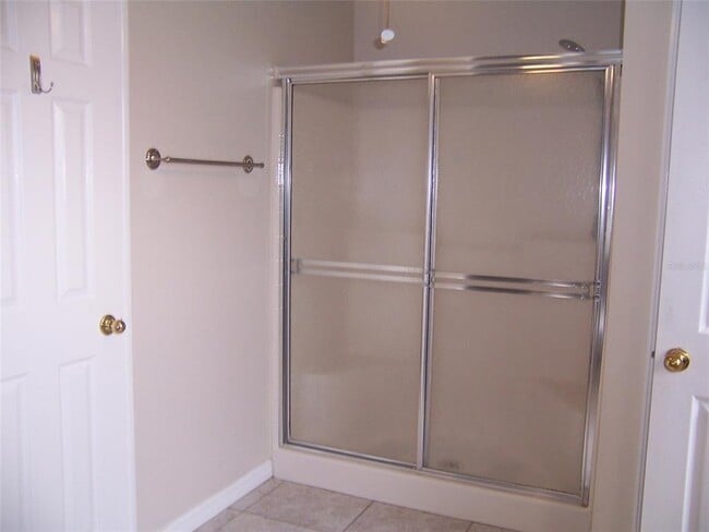 Building Photo - 2317 Nuremberg Blvd