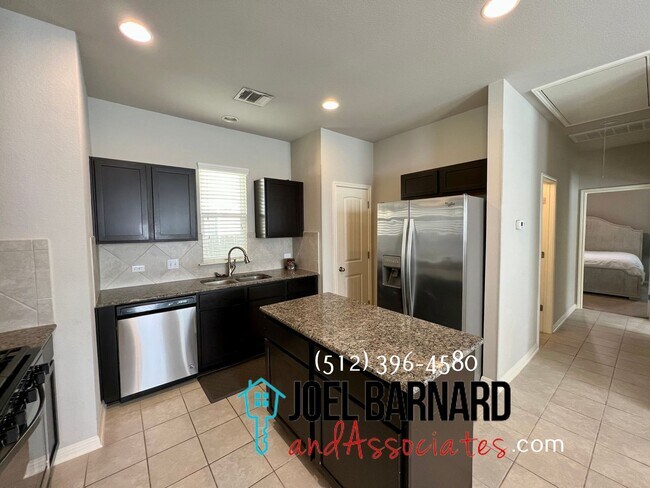 Building Photo - Available May 31: Blanco Vista Home with L...