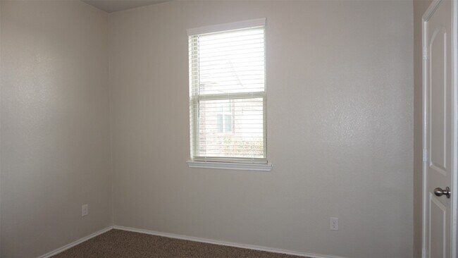 Building Photo - 6139 Purple Iris St