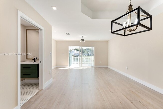 Building Photo - 14325 SW 121st Pl
