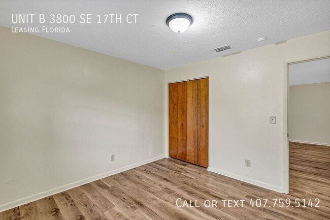 Building Photo - 3800 SE 17th Ct