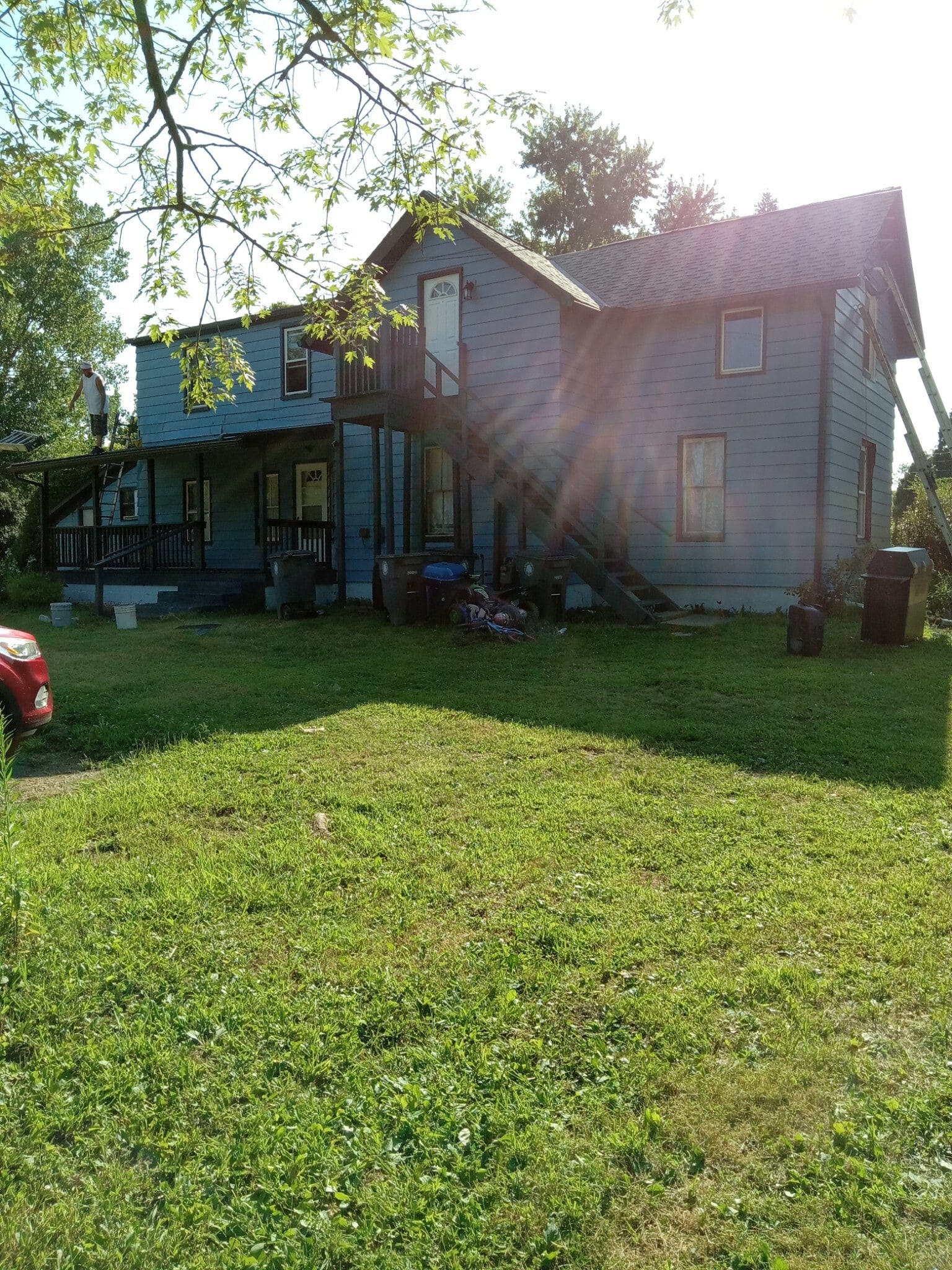 Exterior - 102 E Hamilton St