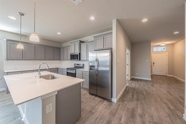 Building Photo - 209 Irish Moss Dr