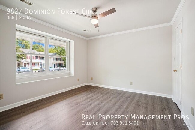 Building Photo - 9827 Dominion Forest Cir
