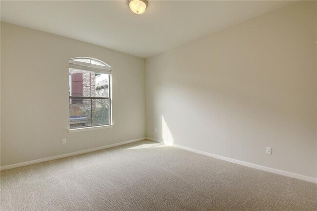 Building Photo - 11400 W Parmer Ln