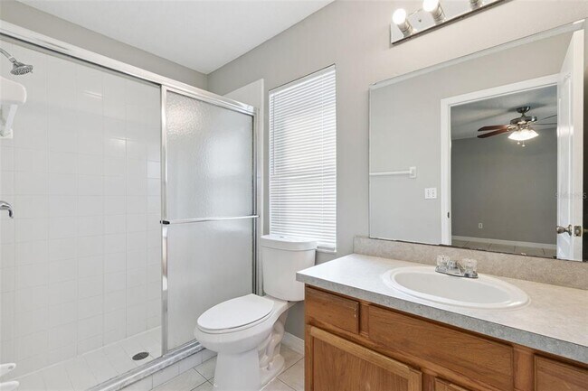 Building Photo - 886 Scenic View Cir