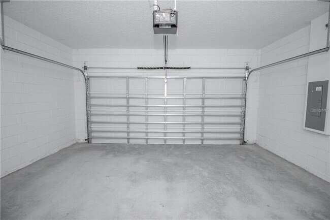 Building Photo - 2757 SW 154th Place Rd