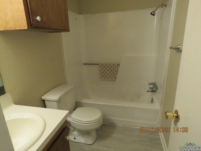 Building Photo - 3500 Denson Dr