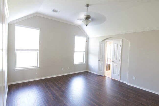 Building Photo - 6719 Rambling Manor Ct