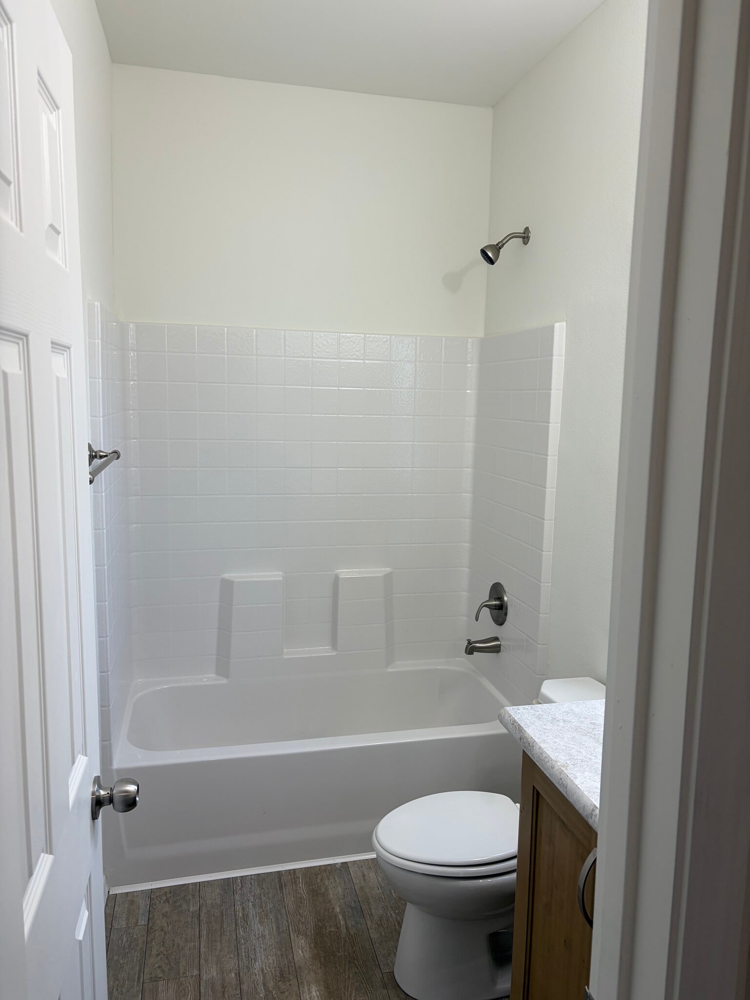 Building Photo - 2000 E Frontier Ave