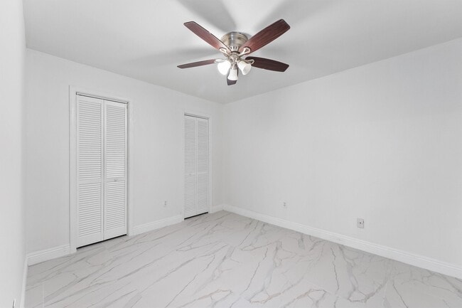 Building Photo - 9711 Bertwood St