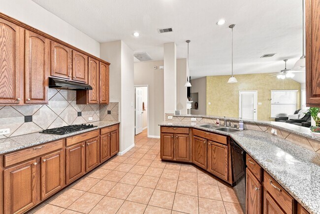 Building Photo - 8306 Calico Canyon Dr