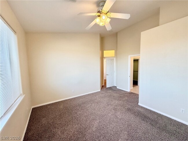 Building Photo - 4467 E Dandelion St