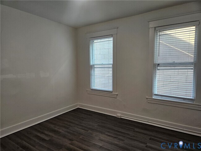 Building Photo - 4 N Harrison St