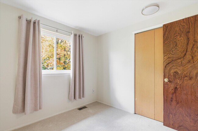 Building Photo - 2825 Tuebingen Pkwy