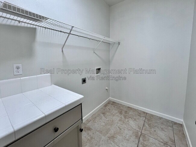 Building Photo - 4121 Chessa Ln