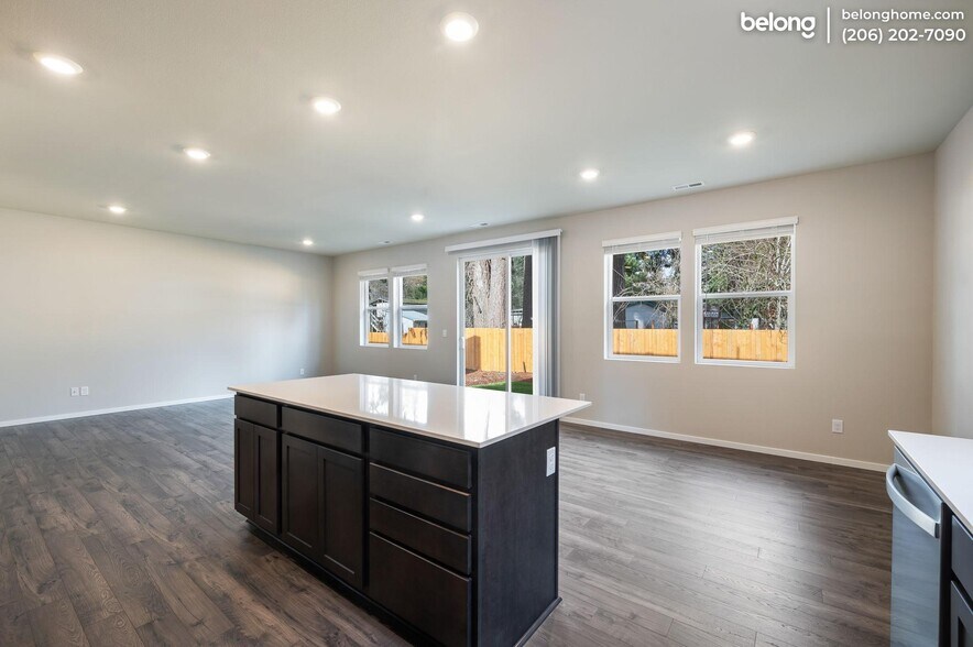 Building Photo - 5719 151st St Ct E