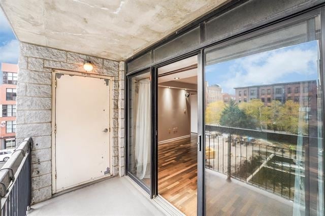 Building Photo - 700 1st St