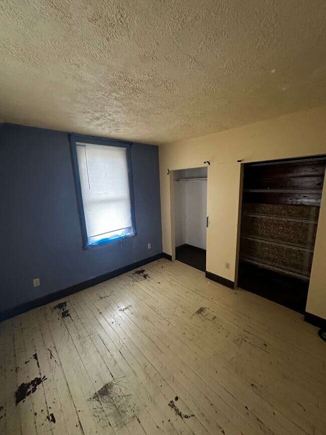 Building Photo - Ideal Location in Harpers Ferry – Minutes ...