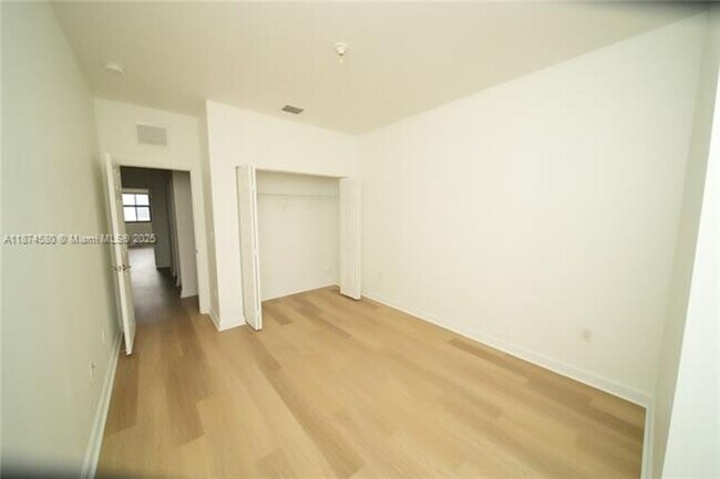 Building Photo - 10457 NW 61st St