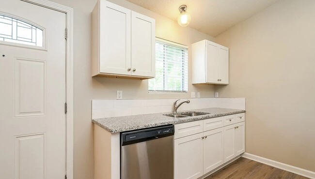 Building Photo - 3516 Chelsea Village Ln