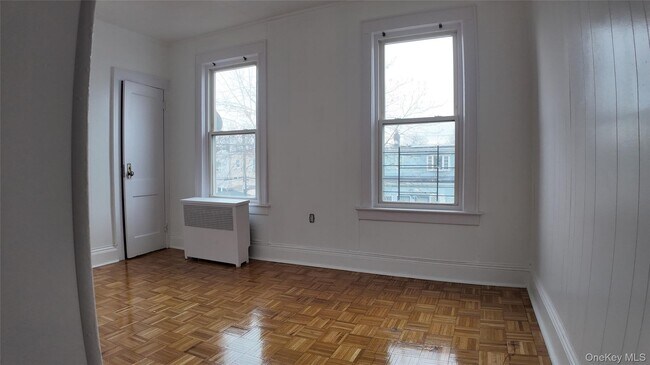 Building Photo - 107-16 112th St