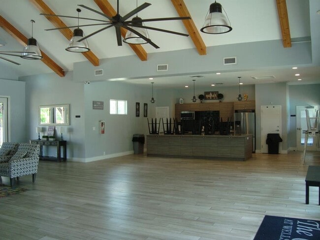 Building Photo - 814 Broken Feather Trail