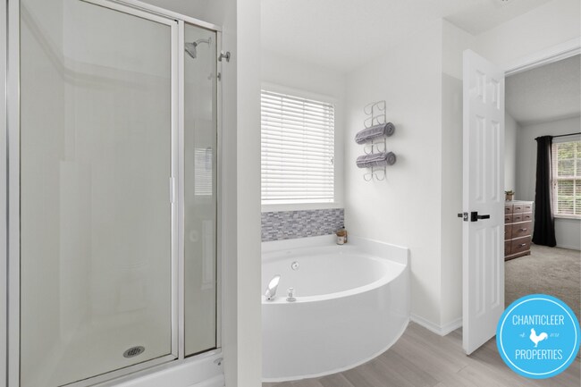 Building Photo - 5332 Seaspray Ln