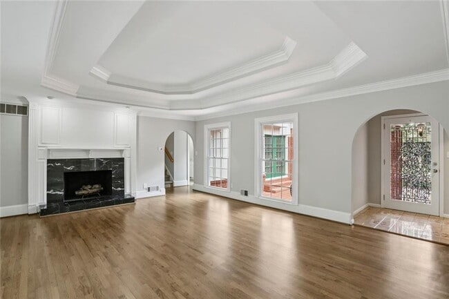 Building Photo - 5224 N Peachtree Rd