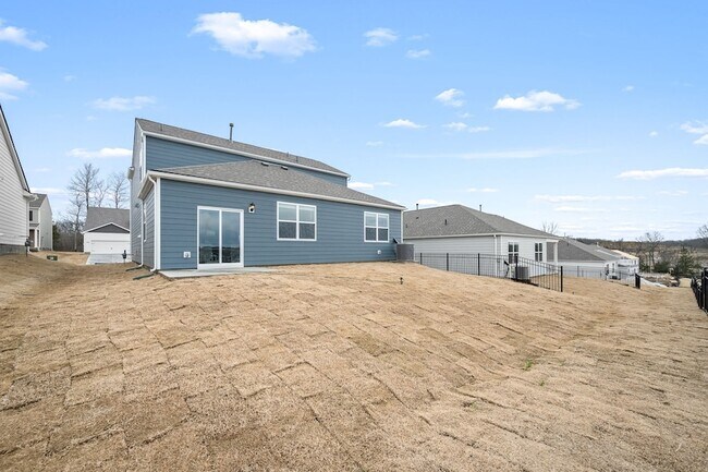 Building Photo - 1510 Mountain View Dr