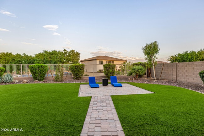 Building Photo - 5211 N 193rd Ave