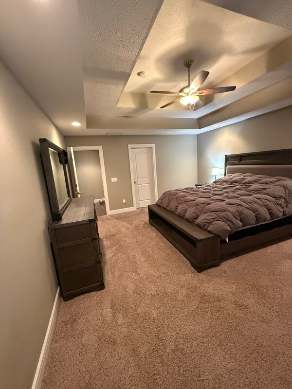 Building Photo - 5010 E Wild Horse Dr