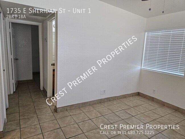 Building Photo - 1735 E Sheridan St