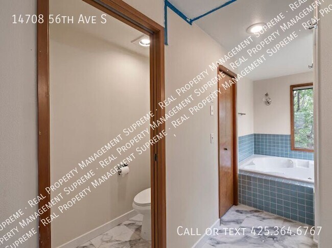 Building Photo - 14708 56th Ave S