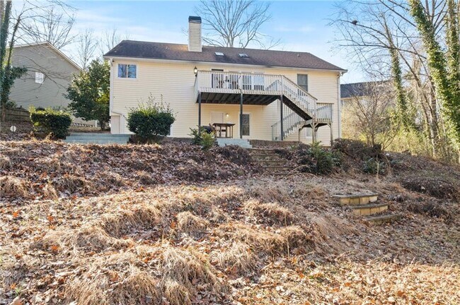 Building Photo - 675 Clearwater Pl
